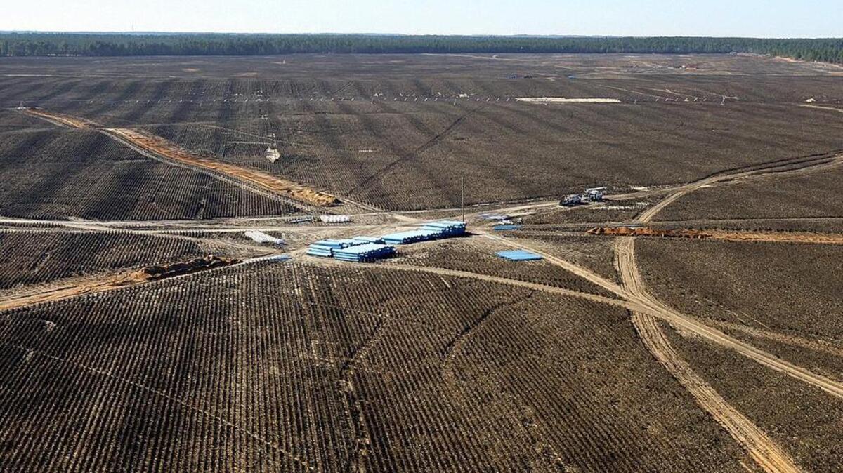 Neighbors say mega-farms like this 3,700-acre potato farm in Aiken County threaten the water supply.