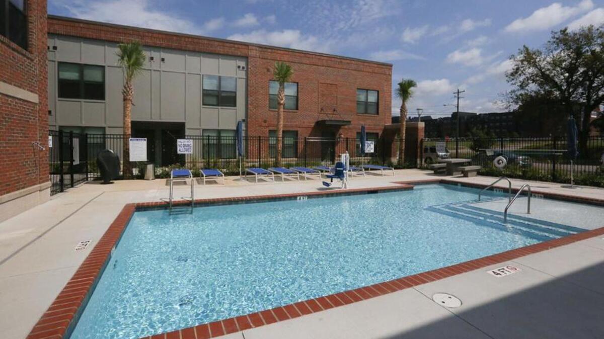 Pulaski Square is one of many higher-end apartment complexes catering to USC students.