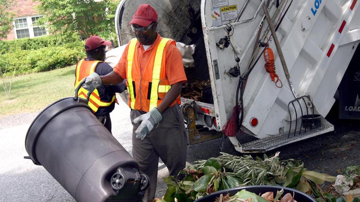 The city of Columbia is offering faster trash pickup for renters moving out for the summer, aimed at college students.