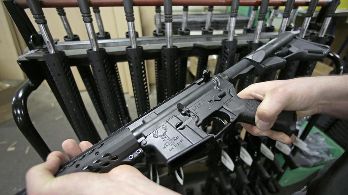 AR-15 rifle