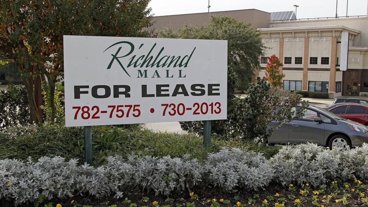 Like so many suburban malls, Richland Mall is having trouble keeping tenants.