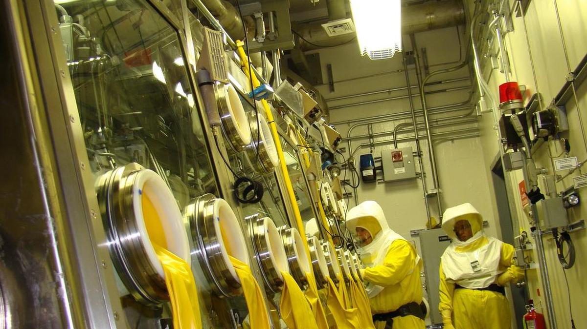 Workers in K Area of the Savannah River Site work with plutonium.