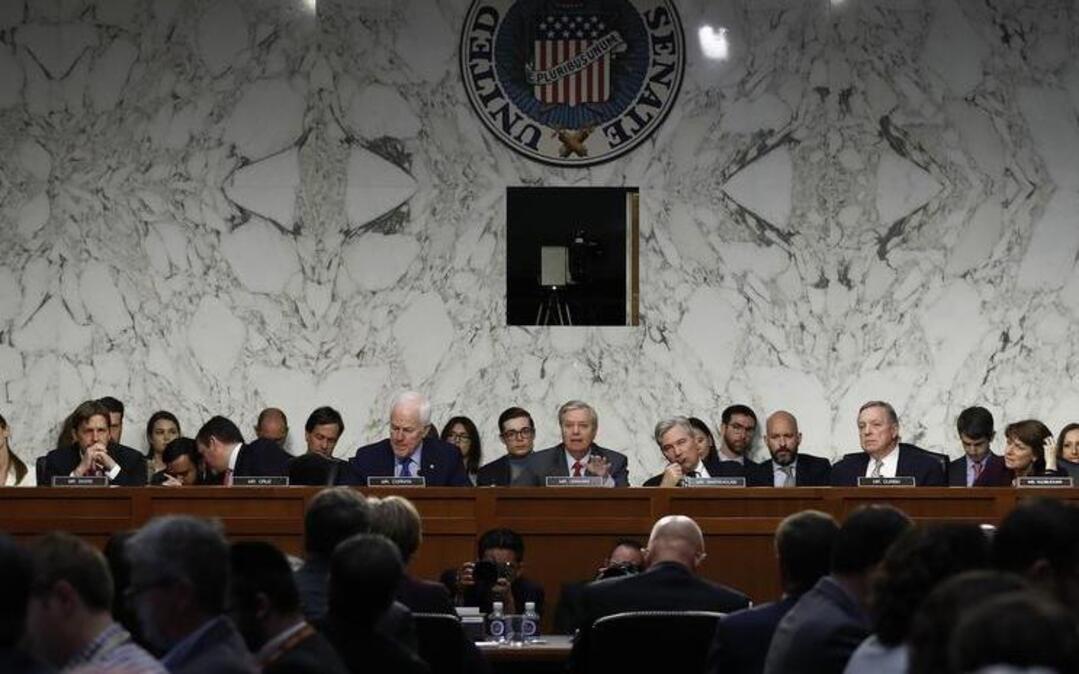 Sen. Lindsey Graham, center, questions former acting Attorney General Sally Yates and former National Intelligence Director James Clapper Monday during the Senate Judiciary subcommittee on Crime and Terrorism hearing into Russian interference in the 2016 US election.