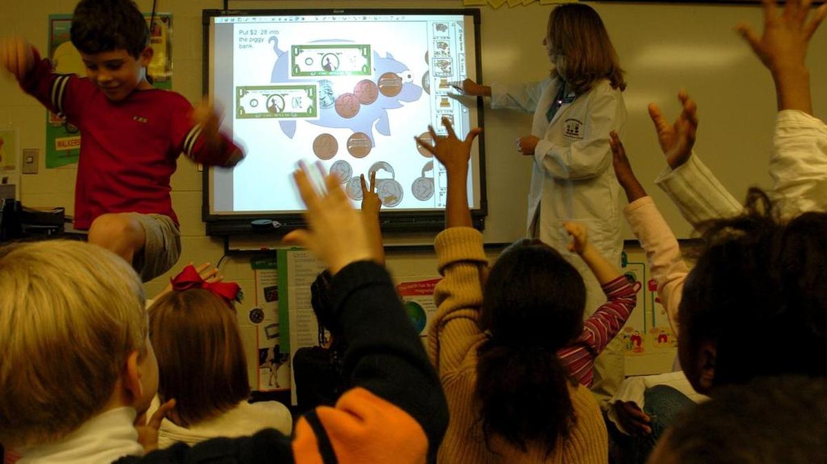 The starting salary for K-12 teachers in South Carolina is slated to increase to $47,000 from $42,500 a year after the Senate approved its budget plan.