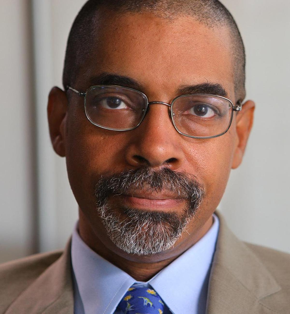 Stephen L Carter