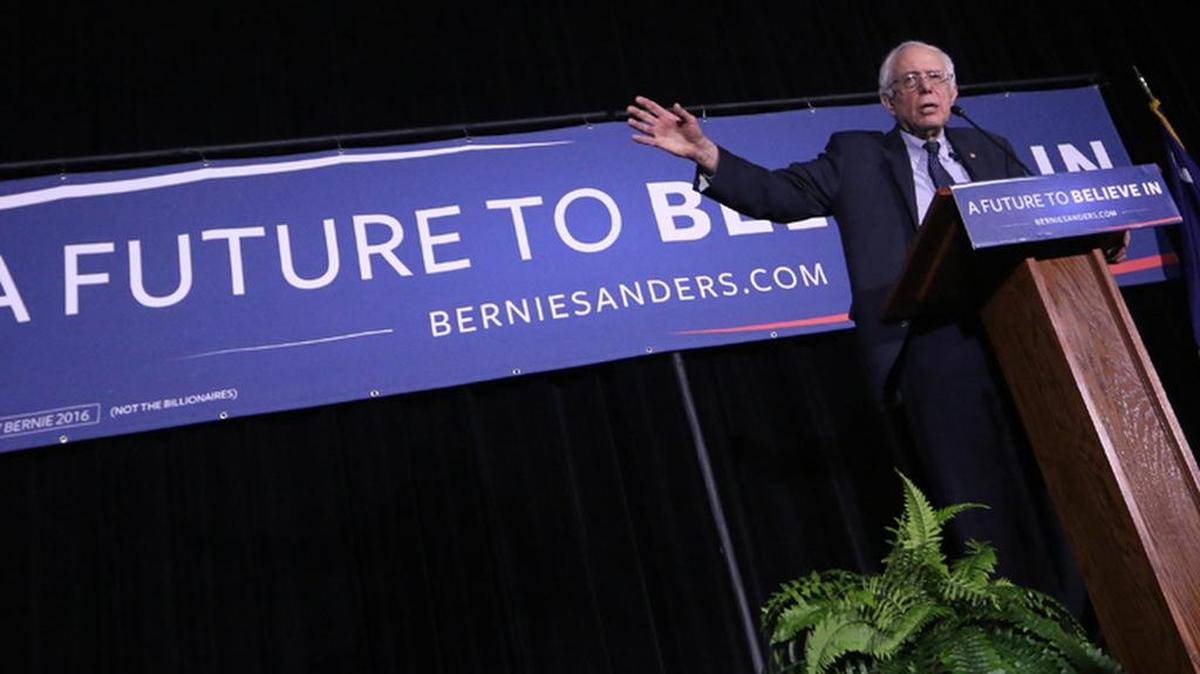 Presidential candidate Bernie Sanders speaks to USC students at the Russell House theater last week.