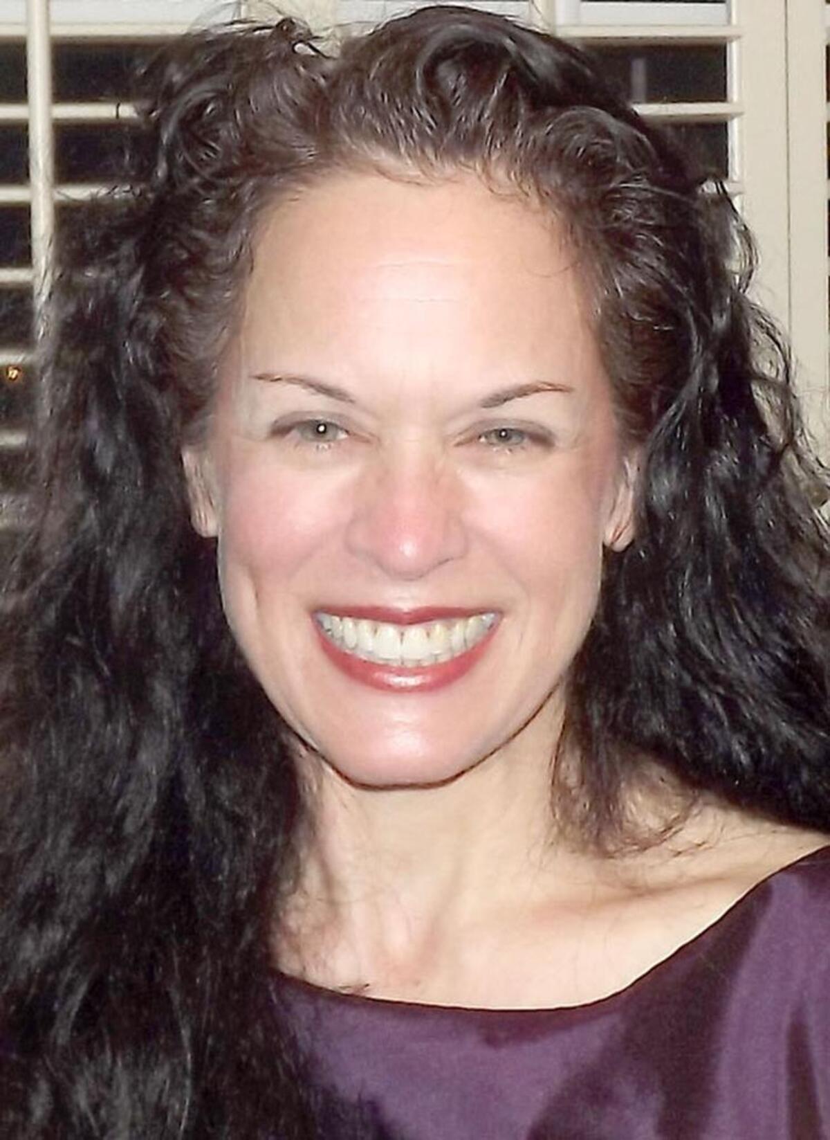 Cindi Ross Scoppe