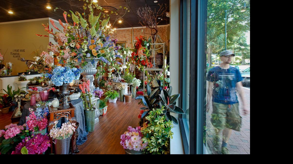
Should commercial florists such as Something Special on Main Street pay business licenses while florists inside hospitals don’t?
