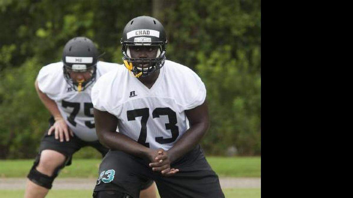 
Coastal Carolina offensive lineman Chad Hamilton 
