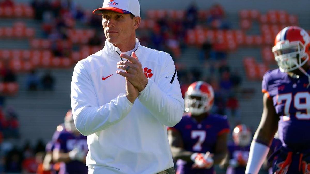 Clemson Tigers defensive coordinator Brent Venables