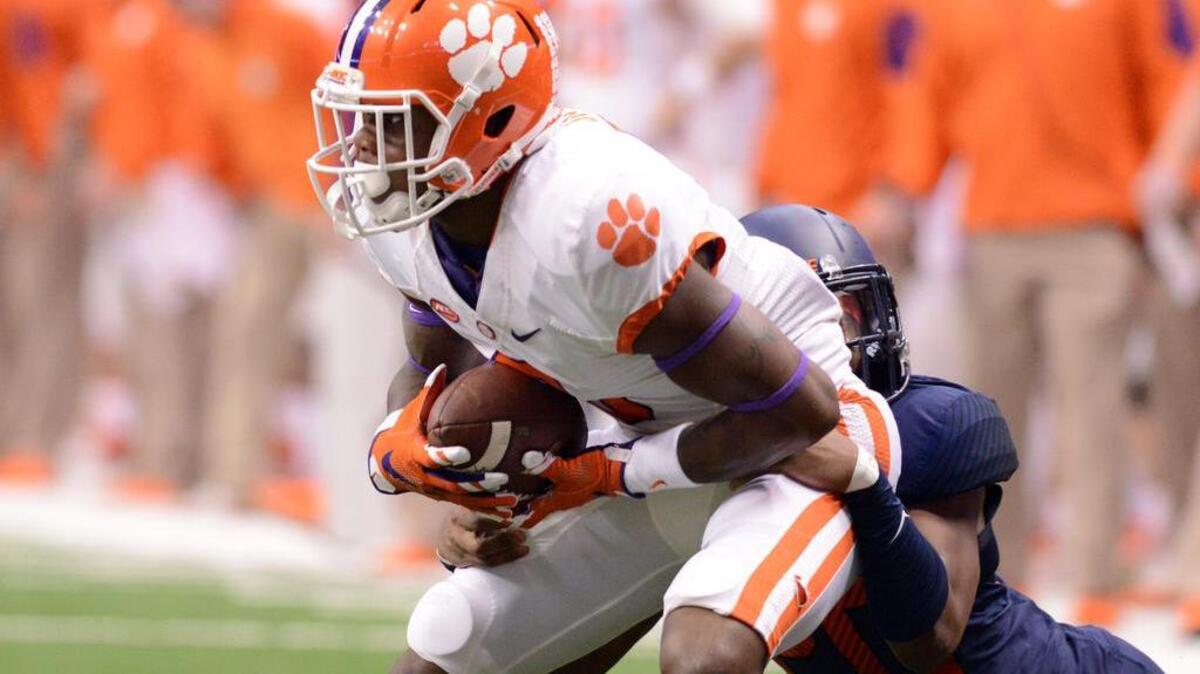 Clemson wide receiver Artavis Scott