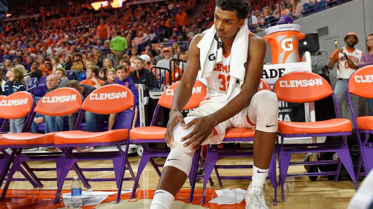Clemson senior Donte Grantham was injured Saturday against Notre Dame.