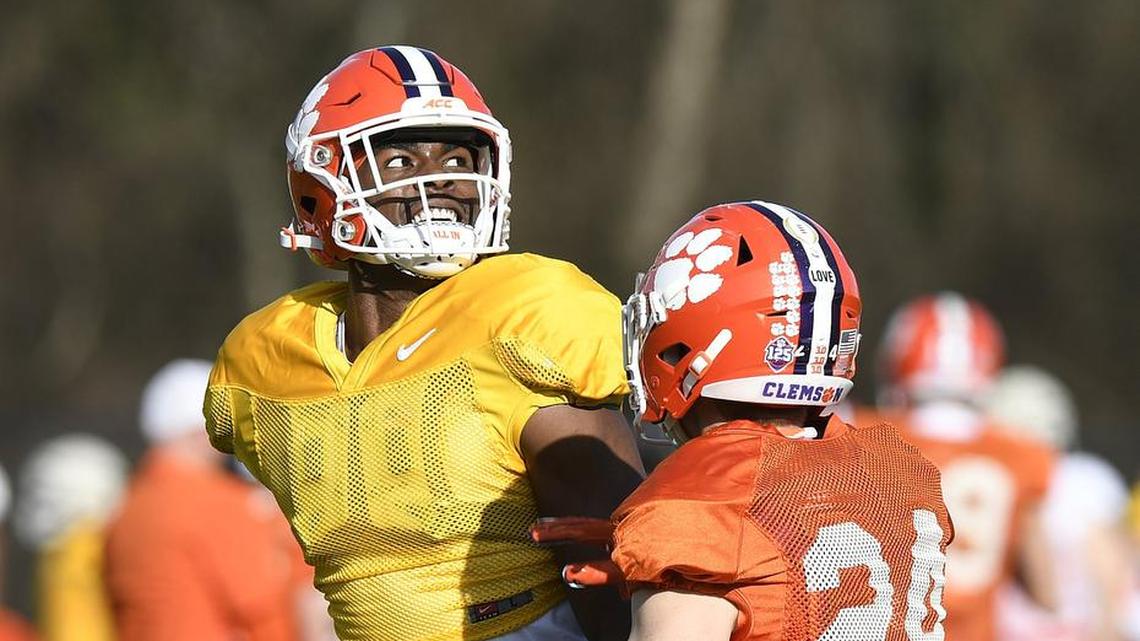 Clemson star receiver Justyn Ross is moving to the slot. Here’s why