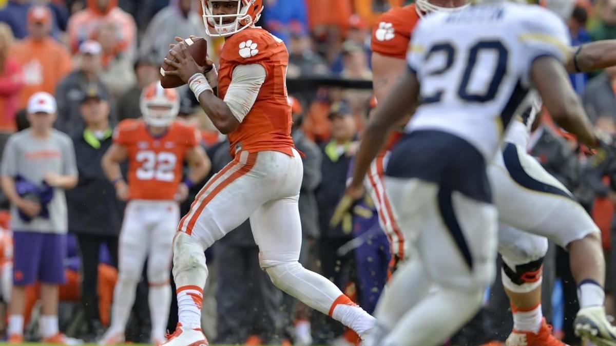 
Clemson quarterback Deshaun Watson drops back to pass during the second half against Georgia Tech.
