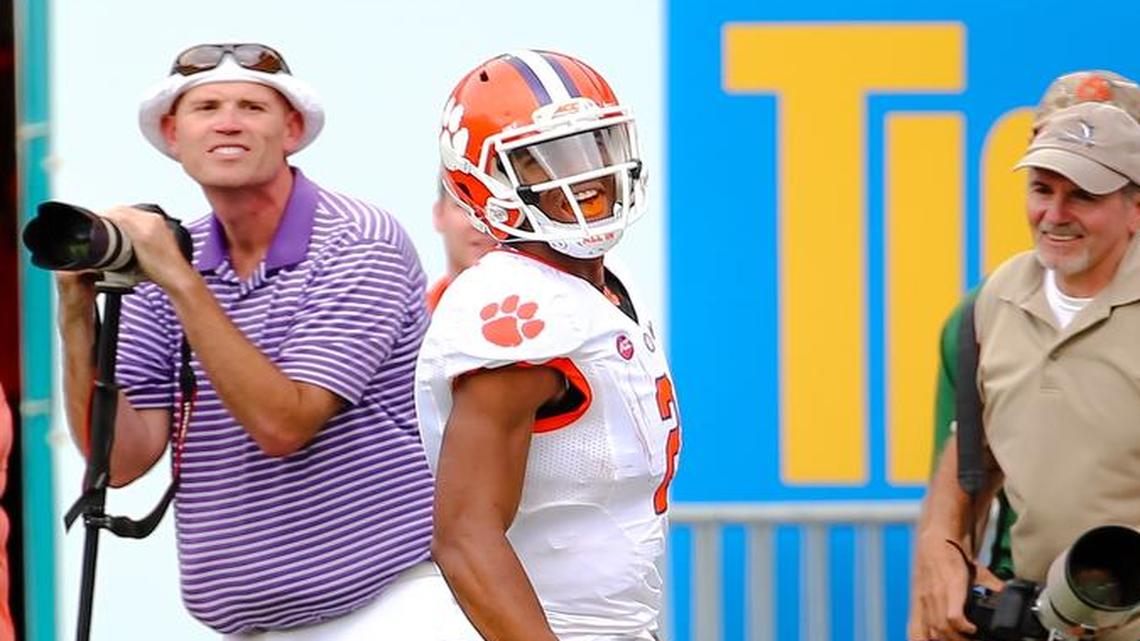 Clemson Tigers quarterback Kelly Bryant (2) scores a touchdown during the second half against the Miami Hurricanes.