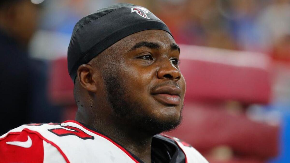 Atlanta Falcons defensive tackle Grady Jarrett (97)