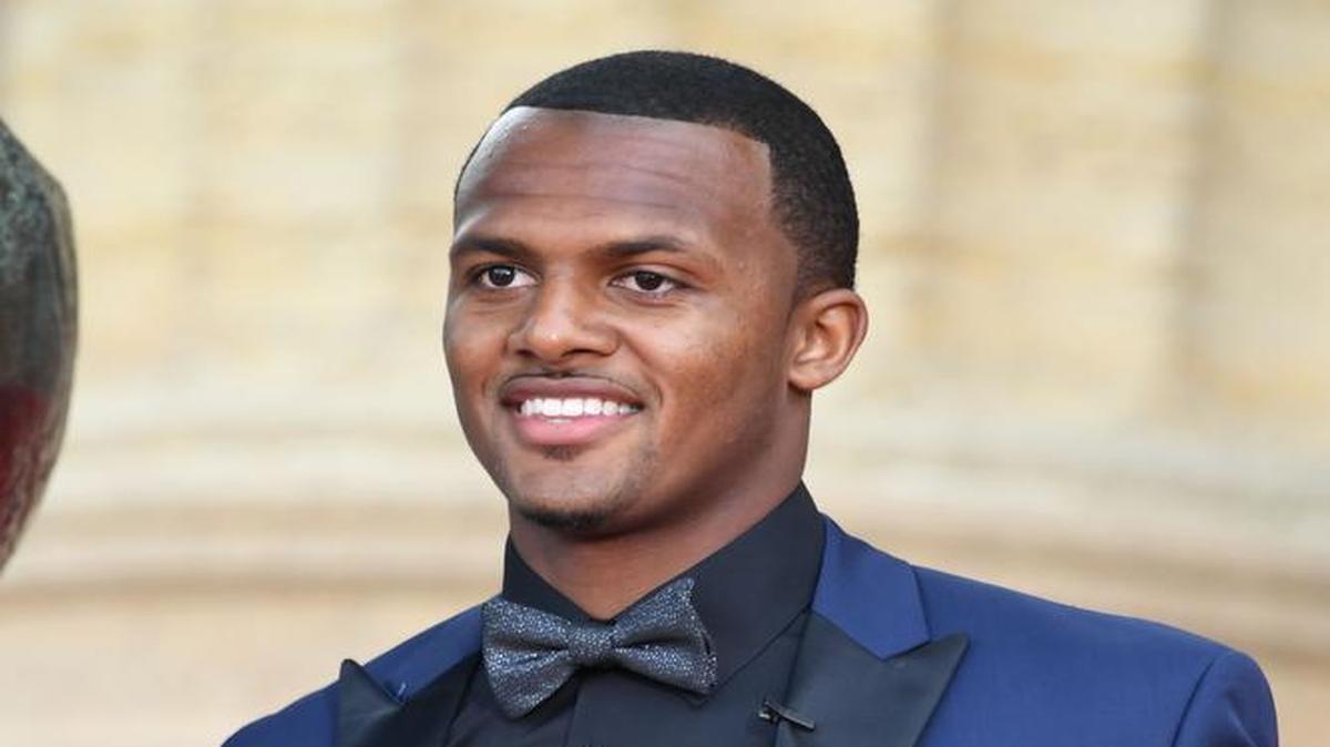 Deshaun Watson (Clemson) walks the red carpet before the start of the 2017 NFL Draft at the Philadelphia Museum of Art.