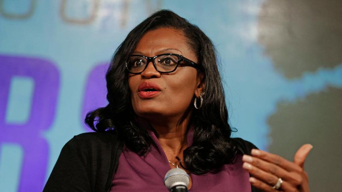 Clemson head coach Audra Smith