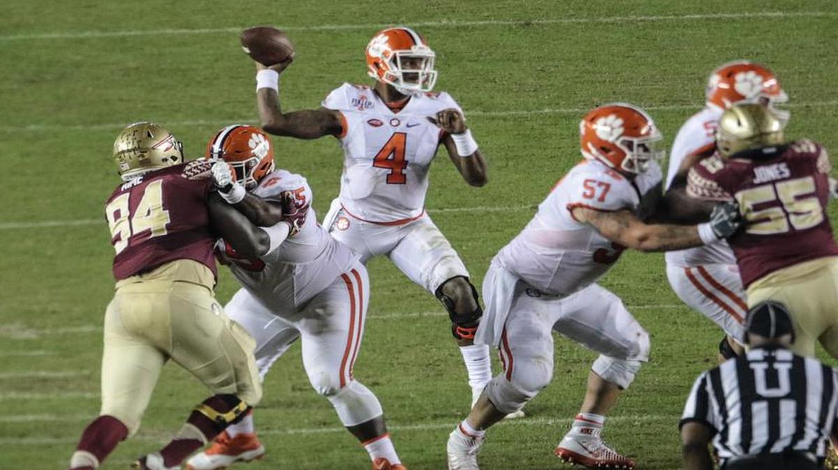 Clemson quarterback Deshaun Watson
