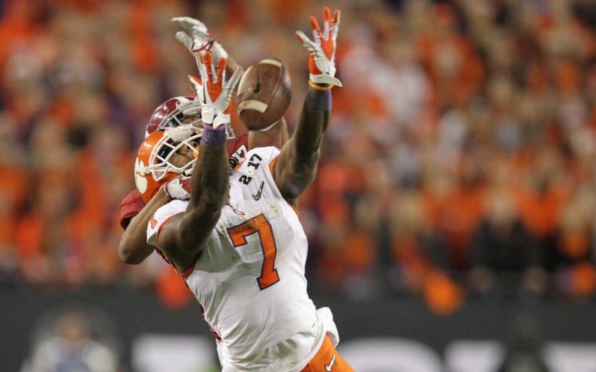 Clemson Tigers wide receiver Mike Williams (7) in the National Championship Game.
