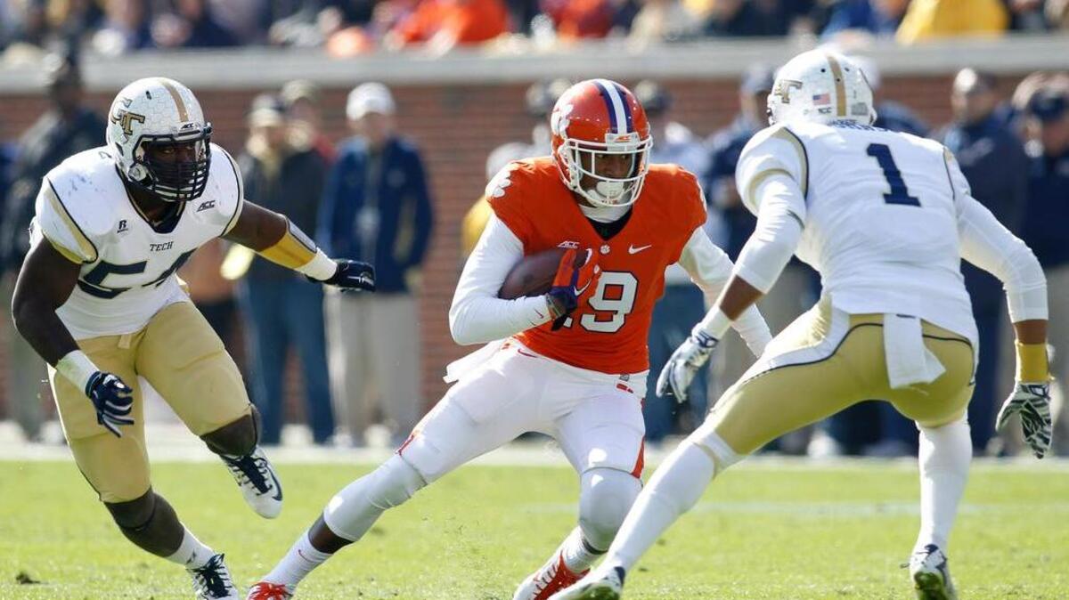 
Clemson wide receiver Charone Peake hopes to have a healthy season after several run-ins with injuries in the past.
