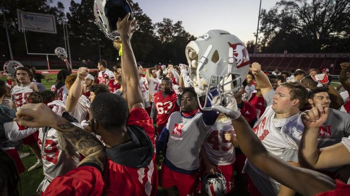 How team bonding in an unusual year powered Newberry College to SAC title, playoffs