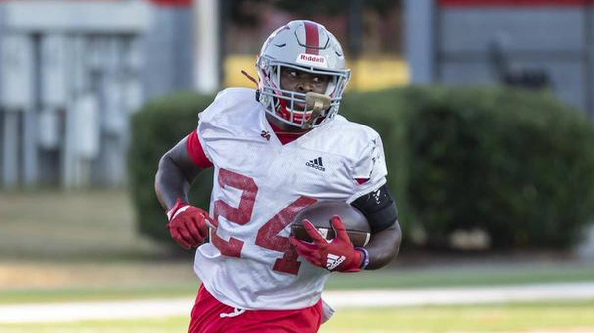 Mario Anderson runs a play during practice at Setzler Field at Newberry College on Tuesday, November 16, 2021.