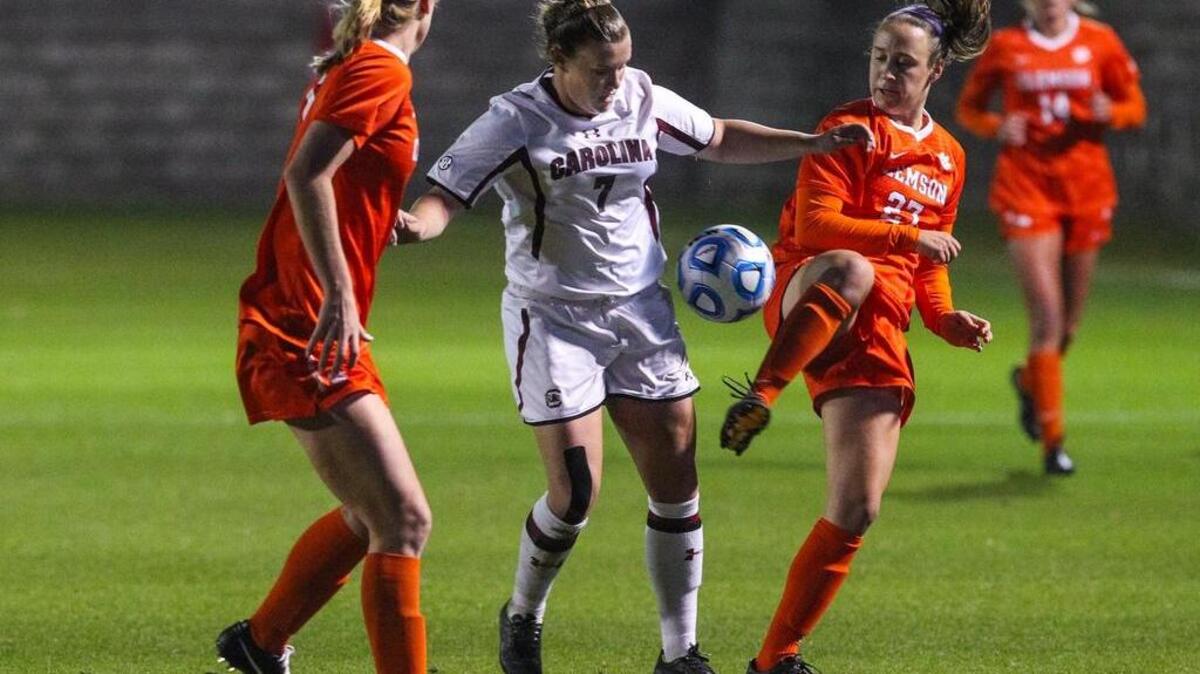 South Carolina's Savannah McCaskill (7) scored twice in the win Saturday over Clemson.