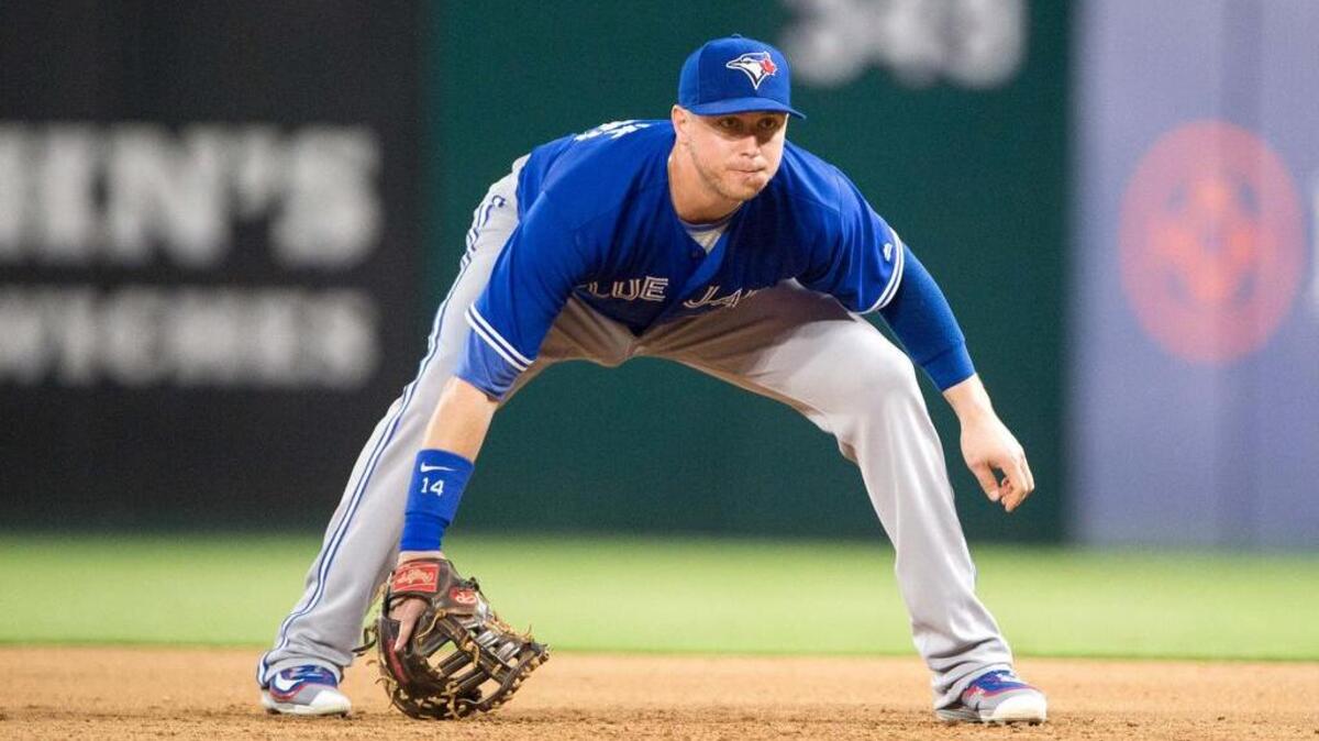 Toronto Blue Jays first baseman Justin Smoak (14)