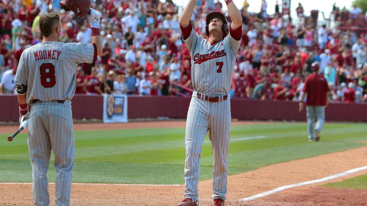 South Carolina infielder DC Arendas is getting hot at the plate at the right time.