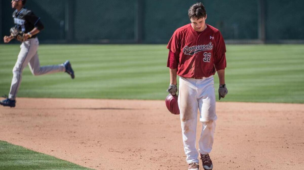 Kentucky baseball defeats South Carolina 10-5 to win series. Gamecocks (18-14, 5-7 SEC) play at The Citadel on Tuesday.