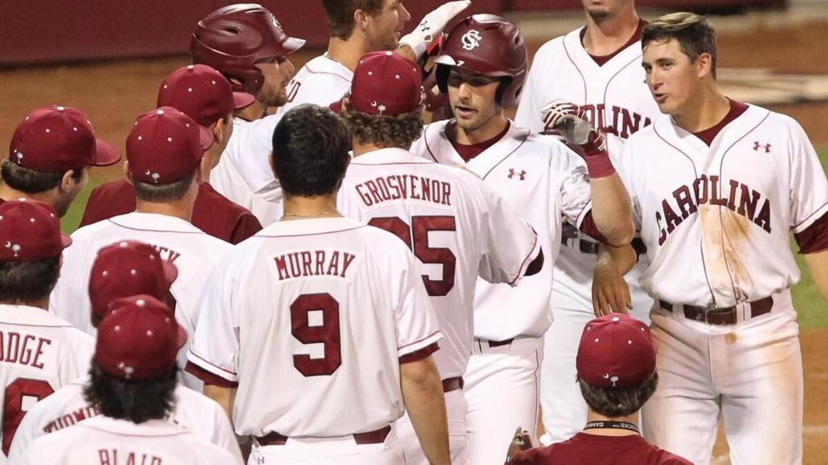 South Carolina and Alabama begin a three-game series in Tuscaloosa on Thursday.
