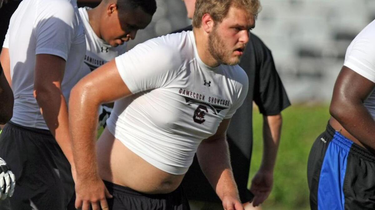 South Carolina offensive lineman Will Putnam will play guard or center for the Gamecocks.
