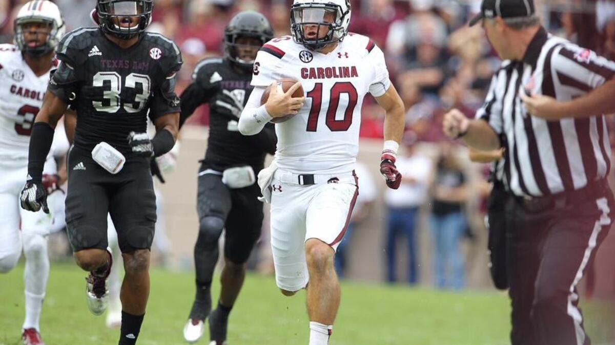 Perry Orth runs for a 66-yard gain against Texas A&M on Saturday.