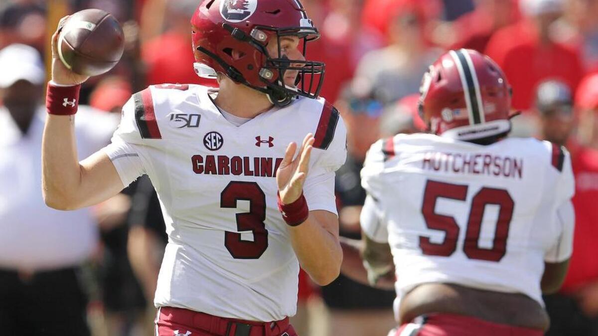 South Carolina quarterback Ryan Hilinski (3) unloads a pass against Georgia in Athens, Ga. on Saturday, Oct. 12, 2019. (Travis Bell/SIDELINE CAROLINA)