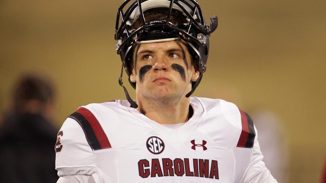 South Carolina quarterback Jake Bentley (4)