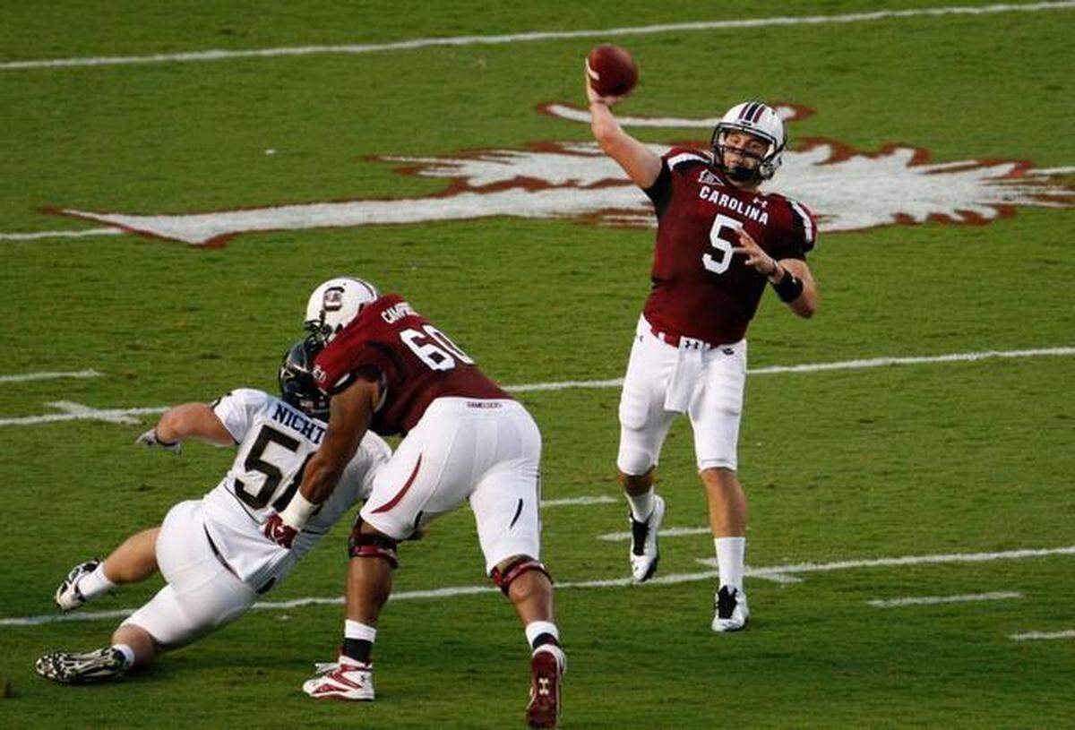 Stephen Garcia (5) with the Gamecocks in 2011