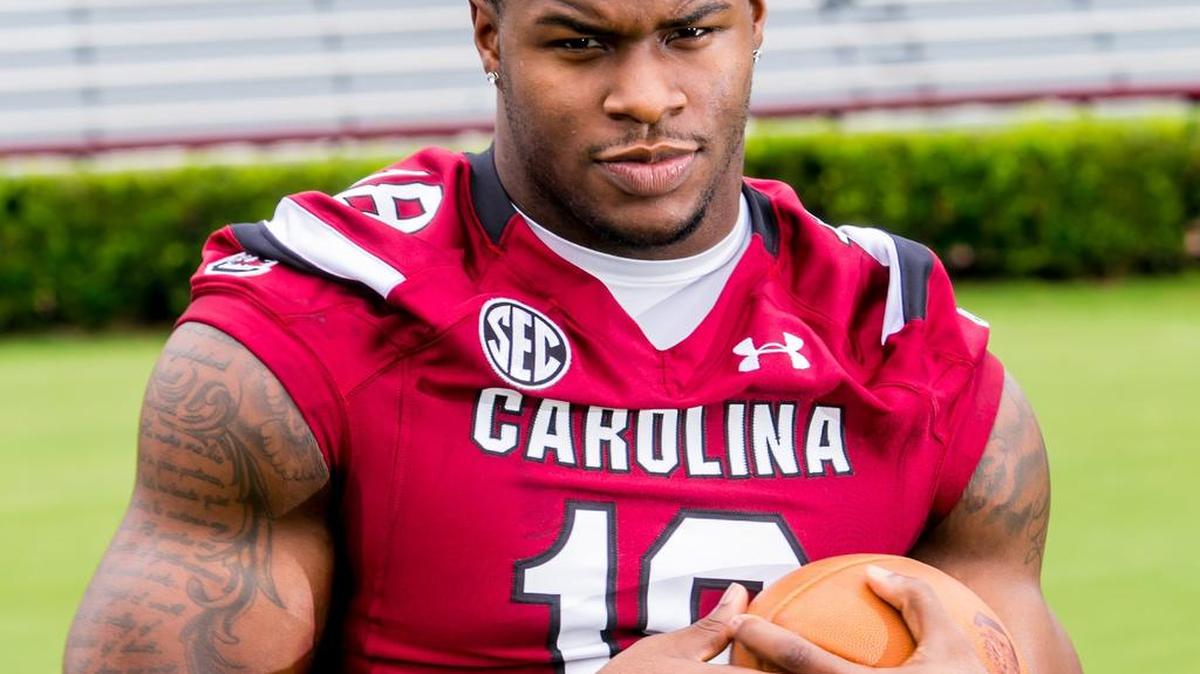 
Defensive end Cedrick Cooper
