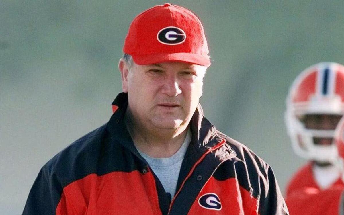 
Former Georgia coach Jim Donnan
