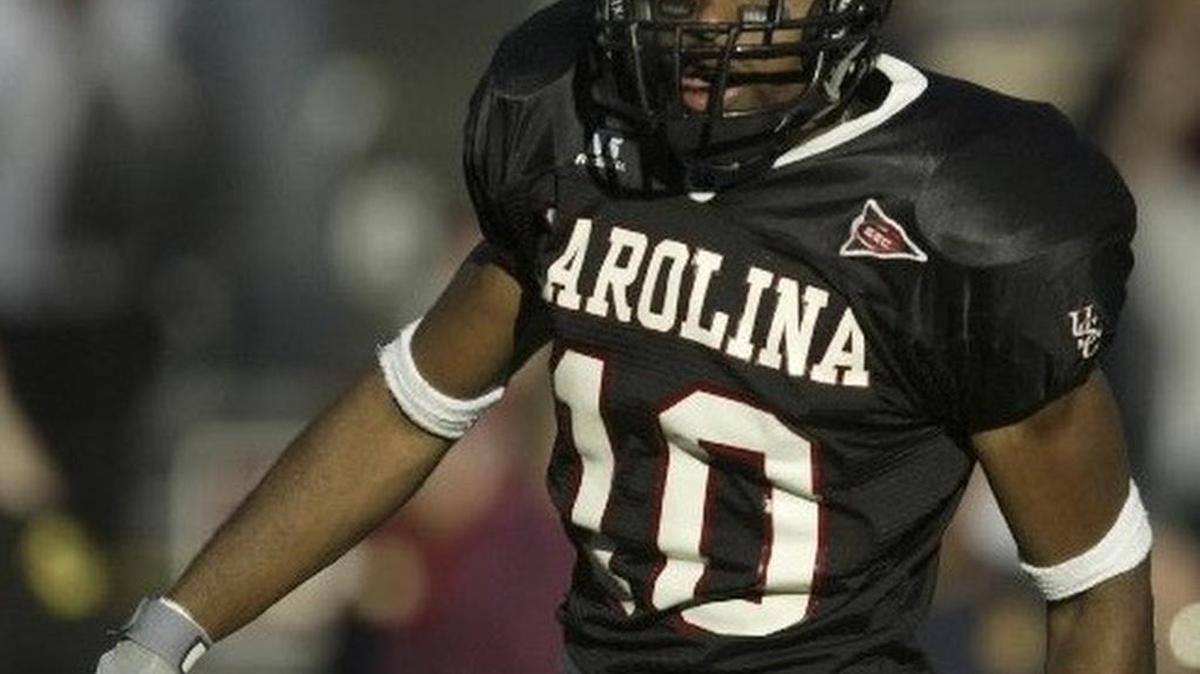 FILE. South Carolina's #10 Ko Simpson. Todd Bennett/The State