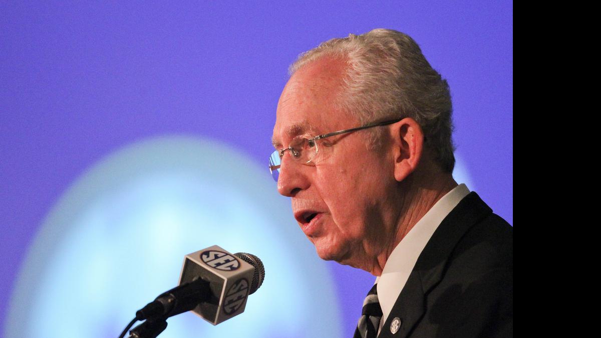 
SEC commissioner Mike Slive says behavior issues should be dealt with on individual campuses.
