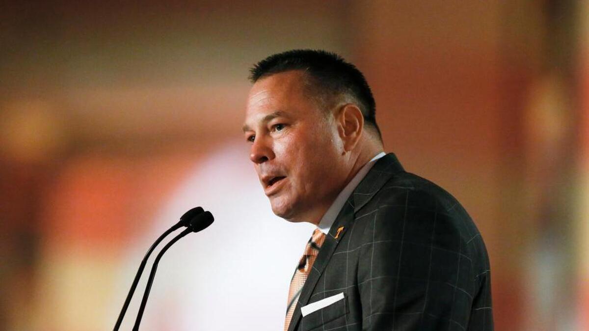 Tennessee coach Butch Jones