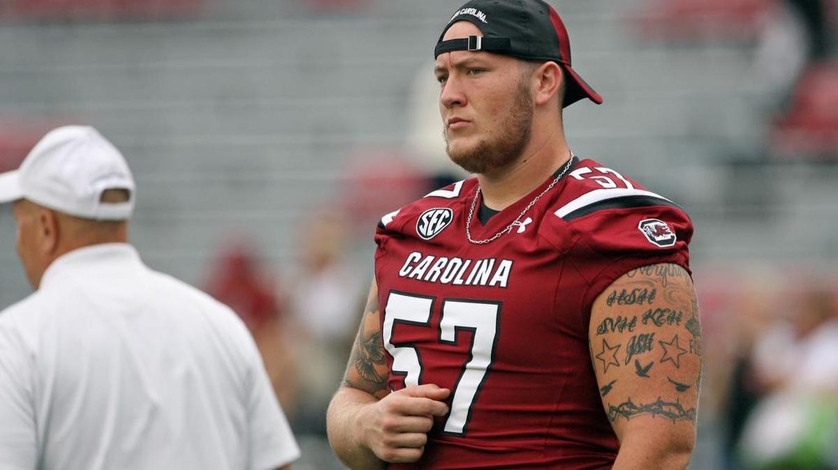 South Carolina football’s Cory Helms