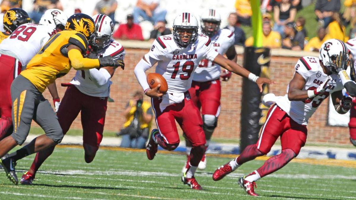 
South Carolina Gamecocks quarterback Lorenzo Nunez (19) takes off running in the second half against Missouri at Faurot Field.

