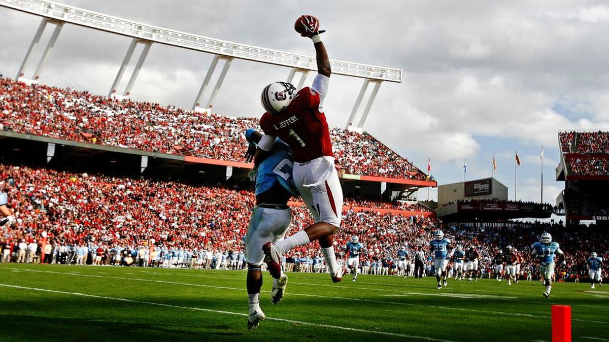 South Carolina wide receiver great Alshon Jeffery (1) was in the 2012 NFL Draft class.