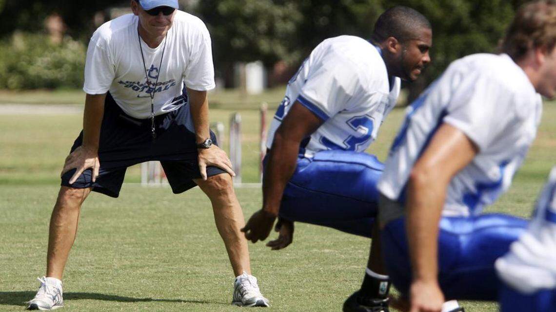 Bobby Bentley, pictured in 2007, will coach running backs at South Carolina.