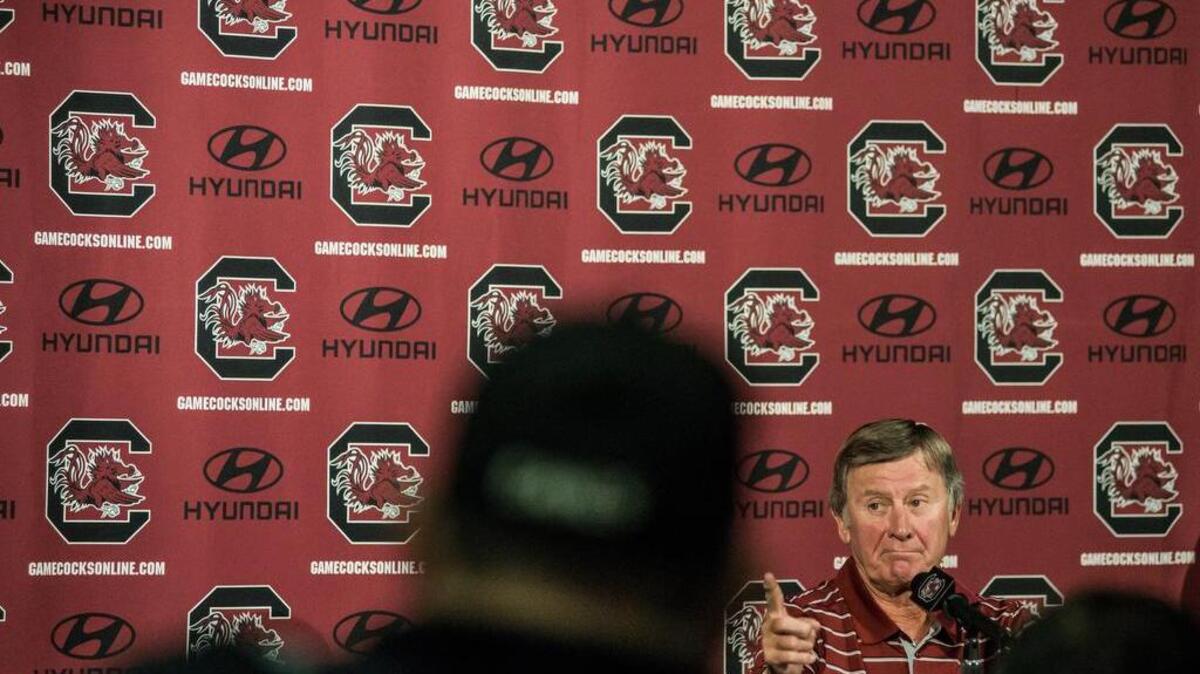 
South Carolina head coach Steve Spurrier
