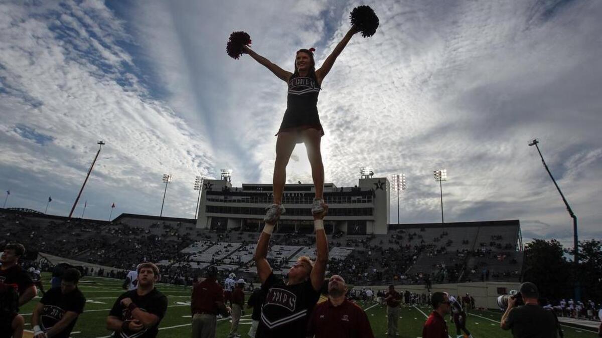 South Carolina-Vanderbilt kicks off at 8 p.m. Thursday in Nashville, Tenn.