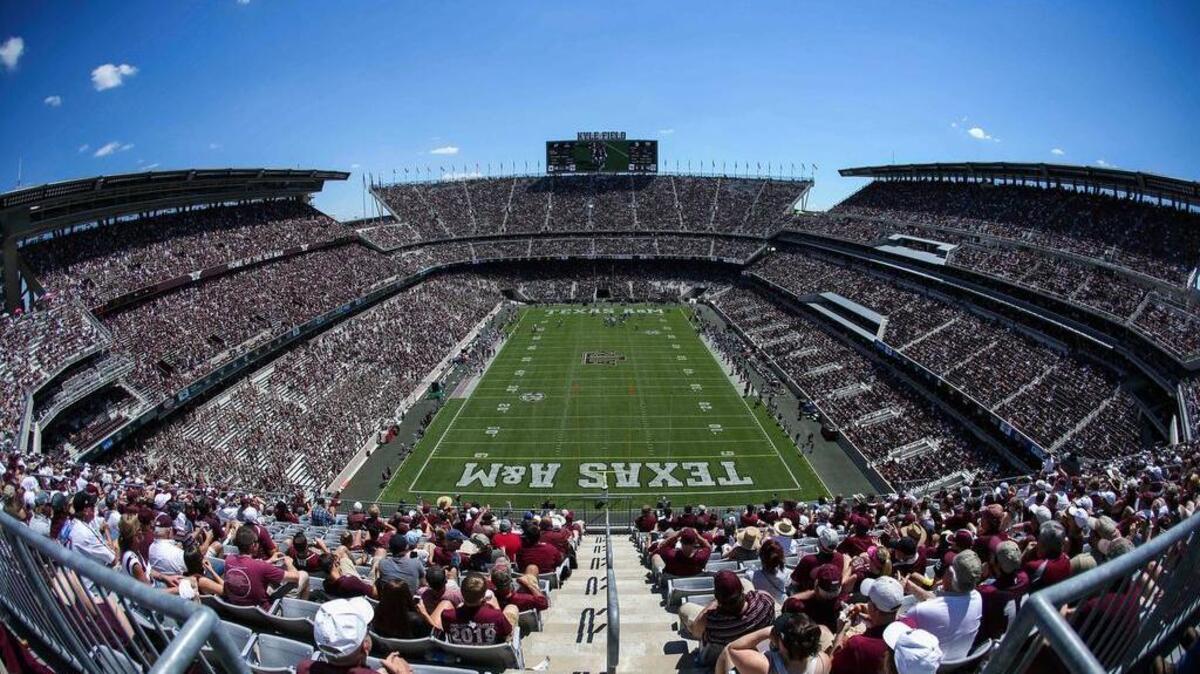 Kyle Field seats 102,733