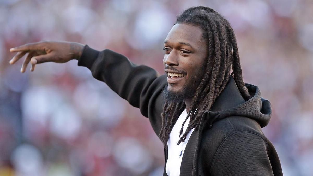 Former Gamecock Jadeveon Clowney is recognized on Saturday at Williams-Brice Stadium.